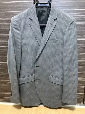 수트(스트라이프 그레이)