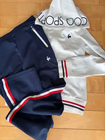 르꼬끄 스포르티브 스트라이프 저지 세트 S 여성용 귀여운