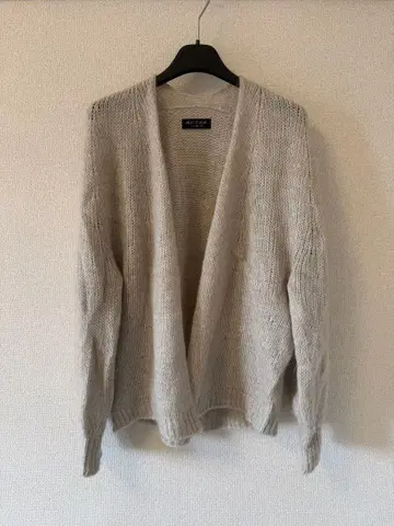 HUG O WAR 허그아워 모헤어 혼방 니트 가디건 베이지 계열