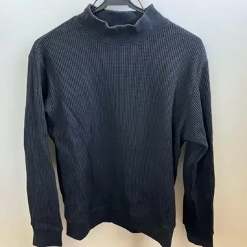 Hush Puppies 블랙 터틀넥 티셔츠