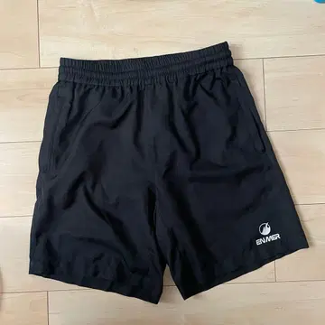 ENNER 블랙 숏팬츠 M 사이즈