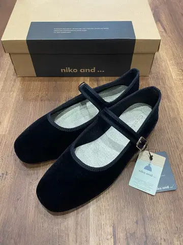 니코앤드 니코앤드 쿵푸 슈즈 벨로아 블랙