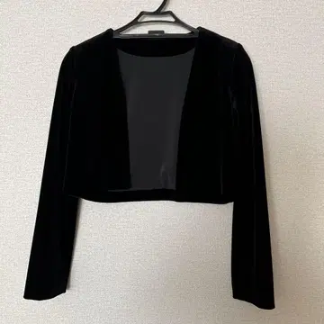 폭시 뉴욕 블랙 벨벳풍 볼레로 새상품