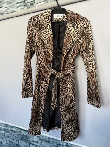 레오파드 무늬 롱 코트