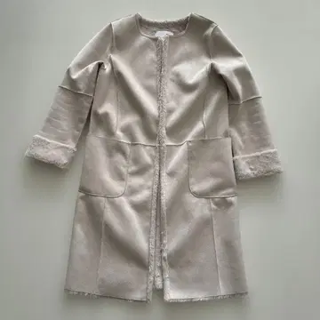 Mystrada 페이크 무스탕 코트