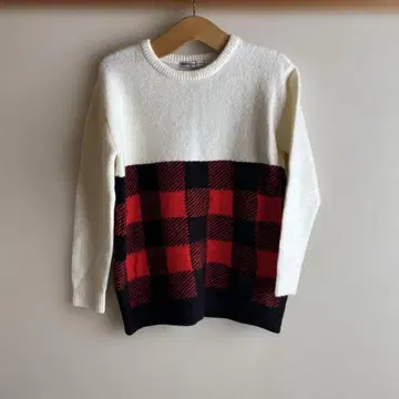 RODEO CROWNS 체크 무늬 니트 스웨터 S 사이즈