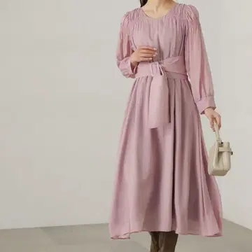 프로포션 어깨 셔링 시어 원피스 / 1214240904