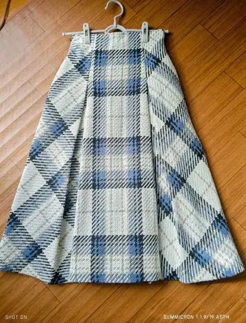 SNIDEL 트위드 종아리 기장 스커트 0