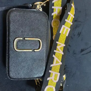 MARC JACOBS 블랙 숄더백