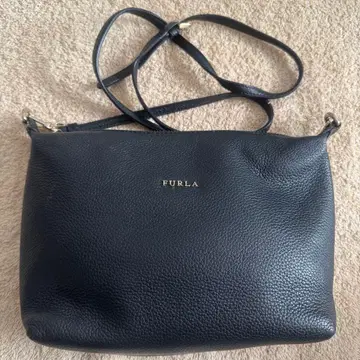 FURLA 네이비 가죽 숄더백