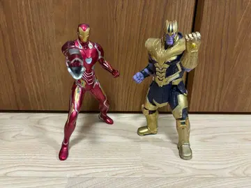 MARVEL 아이언맨 타노스 피규어