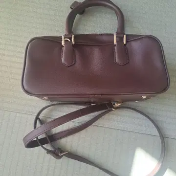 UNITED BASE x rio님 다크 브라운 숄더백