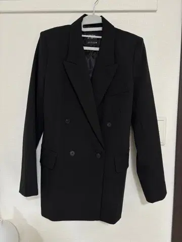 ZARA 자켓 새상품급