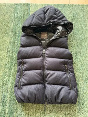 DUVETICA 후드 부착 다운 베스트 40 사이즈 네이비