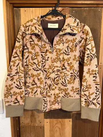 MAPLE CREEKS 꽃무늬 자켓