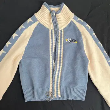 별 패턴 지퍼 니트