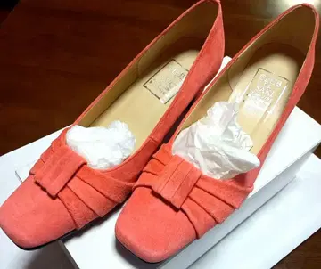 [새상품급] CLUB DE SAKI 펌프스 힐 핑크 오렌지 스웨이드 느낌