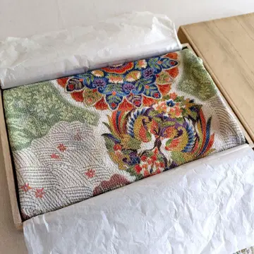 실크 보자기 고전 패턴