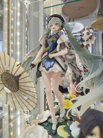 하츠네 미쿠 [ MIKU WITH YOU 2021 ] Ver. 1/7