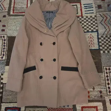 INGNI! 베이지 더블 버튼 후드 코트