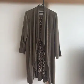 브라운 롱 코트 레오파드 안감