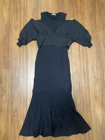 [ RESEXXY ] 니트 원피스