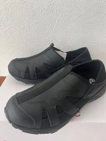 [ 새상품 ] infinite 간호사 샌들 블랙