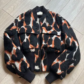 바이마레네 빌가 자켓