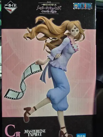 제일복권 원피스 메모리 오브 히로인즈 C상 샬롯 푸딩