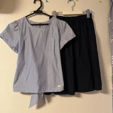 블루 레이블 블라우스&스커트 셋업