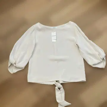 Doudou 오프 베이지 리본 블라우스 F