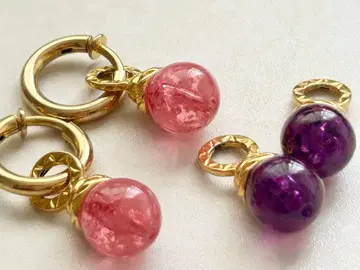 미사용 골드 후프 클리어 핑크 퍼플 흔들리는 링 귀걸이