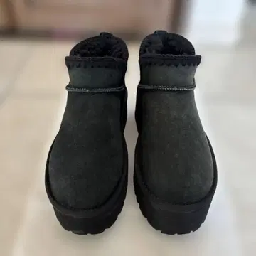 스타카토 블랙 스웨이드 퍼 통굽 숏부츠 23