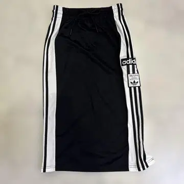 adidas 타이트 스커트