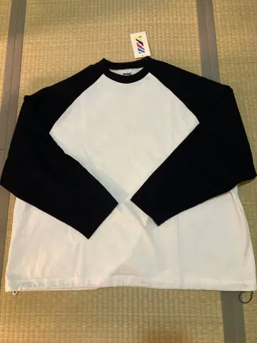 이즈네스 벌룬 래글런 롱 슬리브 T셔츠