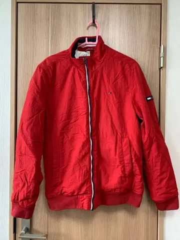 타미힐피거 빨간색 자켓
