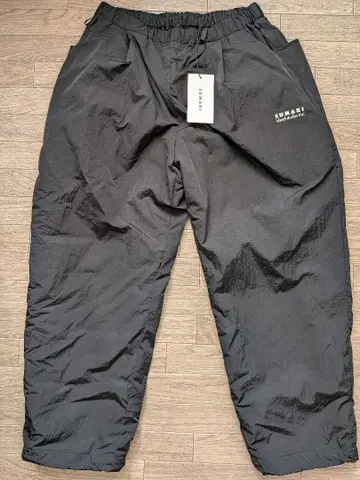 SUMARI 나일론 팬츠 블랙