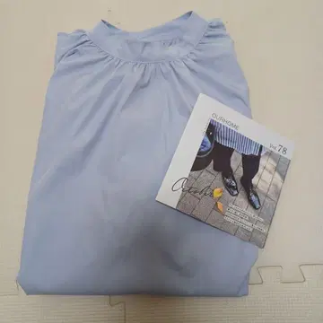 ourhome 믿음직한 개더 블라우스 색스 블루