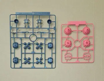 HG 빨간 건담 비트 부품