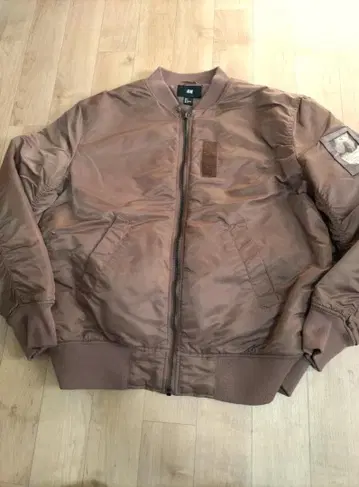 H&M 브라운 MA-1 플라이트 자켓 L 에이치앤엠