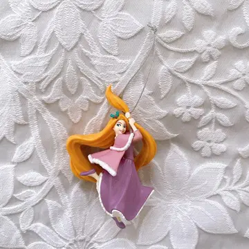 라푼젤 크리스마스 오너먼트