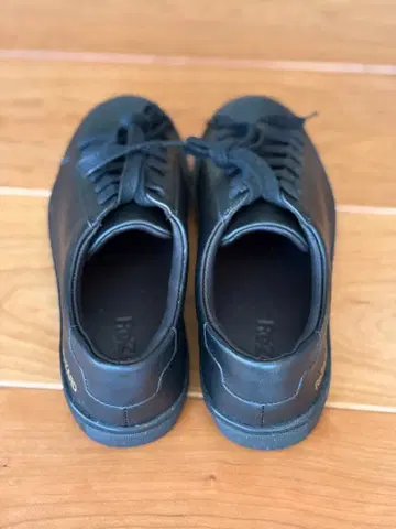 리자드 ReZARD 로고 가죽 스니커즈 ( 블랙 x 골드 )