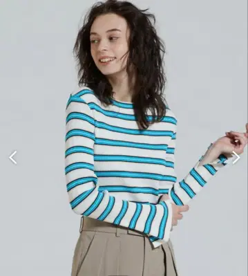 새상품급 투모로우랜드 맥피 코튼 리브 풀오버 S