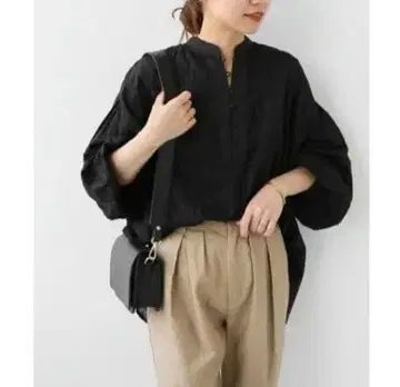 저널 스탠다드 코튼 자카드 개더 블라우스 블랙