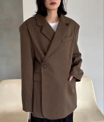 FUULLYSTUDIO 2WAY 박시 테일러드 자켓