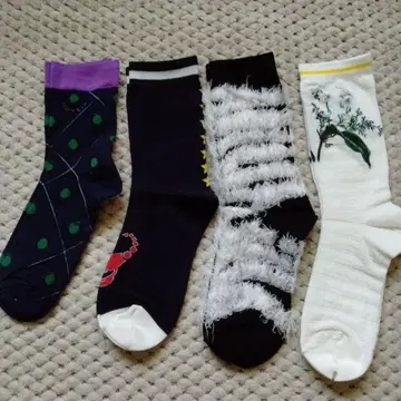 MUVEIL 버라이어티 패턴 여성 양말 4족 세트