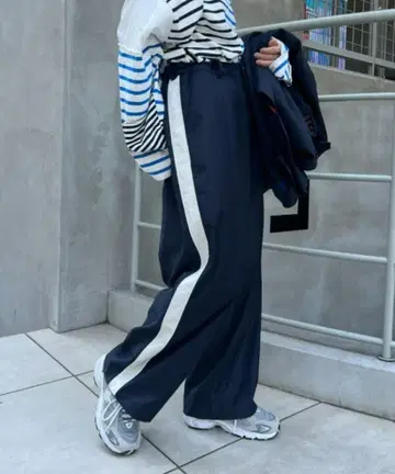 [새상품급] [etsinta/에신타] 리메이크 슬랙스 팬츠 TYPY