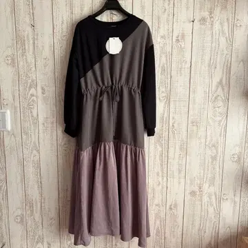 새상품 monile 롱 원피스 배색 컬러 긴팔 스콧 클럽