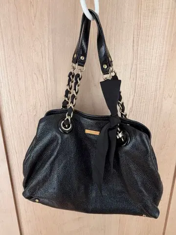 케이트 스페이드 블랙 가죽 숄더백