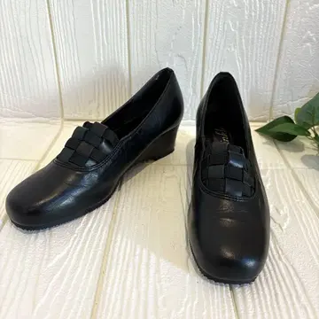 새상품급 twinkle 포멀 블랙 가죽 펌프스 웨지솔 일본제